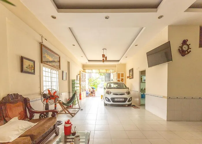 Khách sạn Như Huỳnh 2