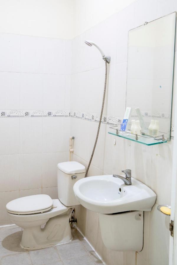Như Huỳnh 2 Khách sạn