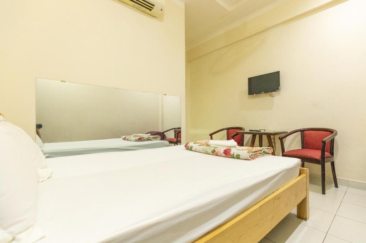 Như Huỳnh 2 Khách sạn